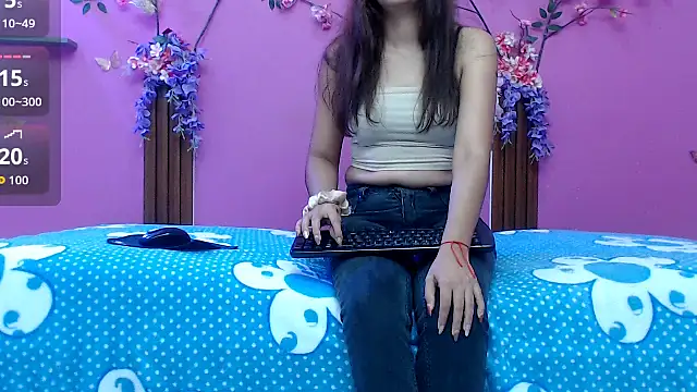 skinnybarbie022 online show from 4, 7, 2026