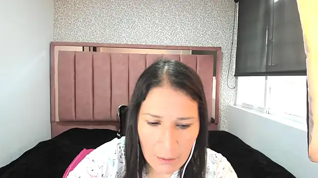 Barbara fox   online show from 22, 6, 2026
