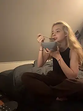SeccySerena online show from 30, 5, 2026