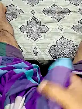 hackyourpussyxh online show from 15, 6, 2026