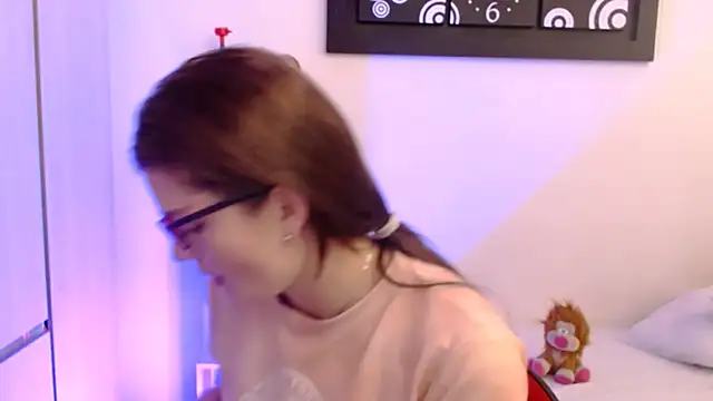 Camila-ventura online show from 20, 6, 2026
