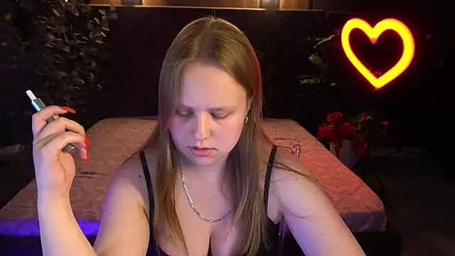 CrystallPaws online show from 16, 6, 2026