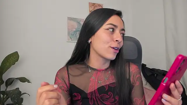 canelleGarces online show from 2, 6, 2026
