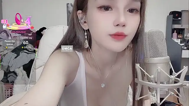 Snapshot of twlilybae chatting on 8, 6, 2026 twlilybae online show from 8, 6, 2026