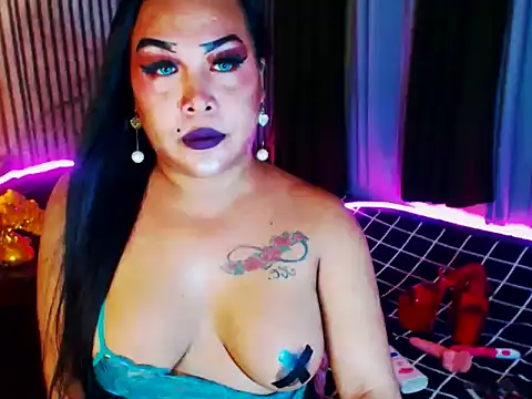 CumFactoryLuna online show from 18, 6, 2026