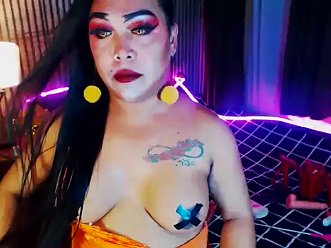 CumFactoryLuna online show from 22, 6, 2026