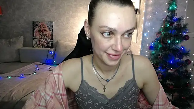 Snapshot of NickyAdamidi chatting on 16, 12, 2025 NickyAdamidi online show from 16, 12, 2025