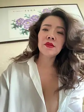 anna yngs online show from 3, 6, 2026