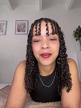 Snapshot of Yasmin777_ chatting on 2, 6, 2026 Yasmin777 online show from 2, 6, 2026