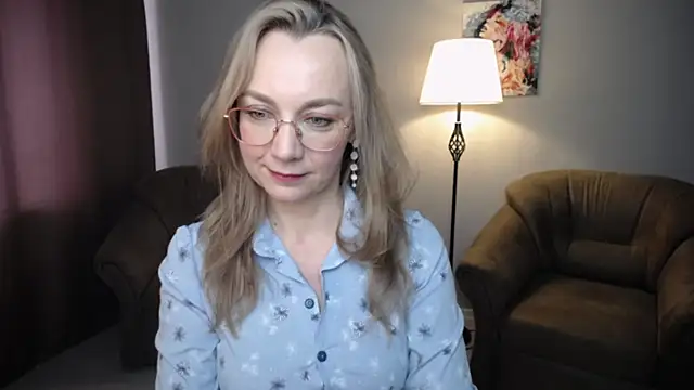 Ava Elior online show from 14, 6, 2026