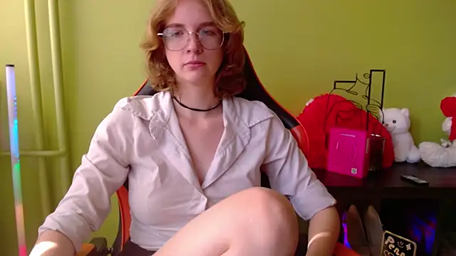 juicyPenny online show from 20, 6, 2026