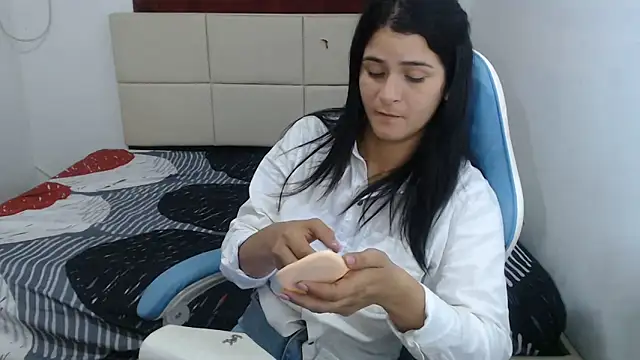 Snapshot of sensualduo chatting on 10, 6, 2026 sensualduo online show from 10, 6, 2026