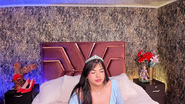 Karina Andrade online show from 10, 6, 2026