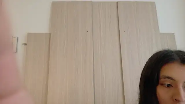 AliishaPss online show from 3, 6, 2026