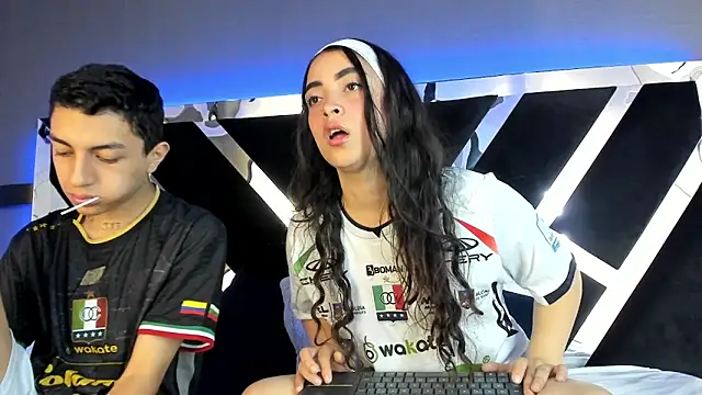 NickandAbby  online show from 16, 6, 2026