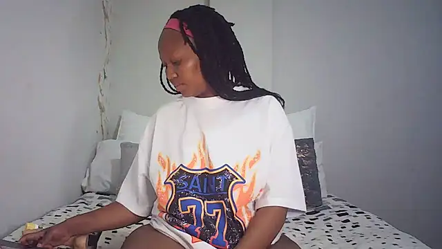 CouplesX96xx online show from 12, 6, 2026