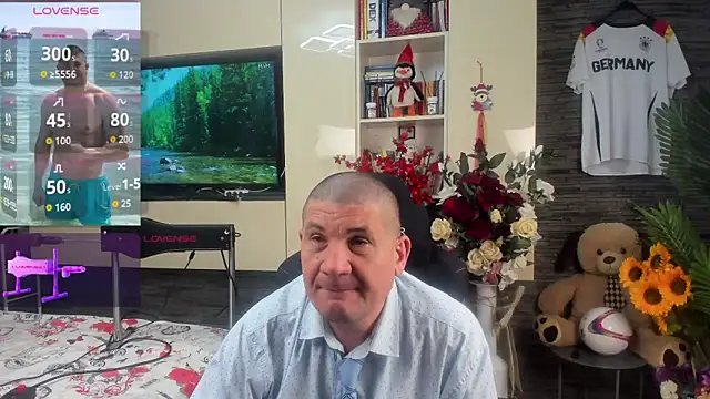 SpartacusDaddy48 online show from 18, 6, 2026