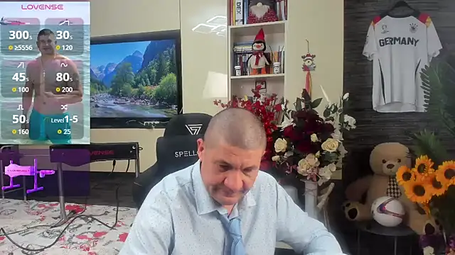SpartacusDaddy48 online show from 20, 6, 2026