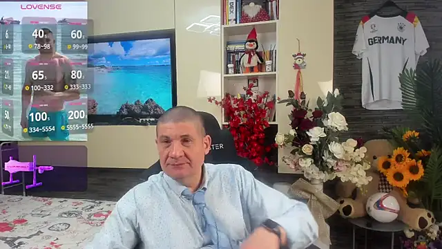 SpartacusDaddy48 online show from 22, 6, 2026