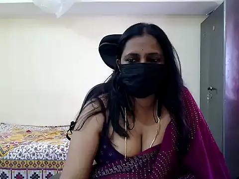 Snapshot of ammu1990 chatting on 20, 5, 2026 ammu1990 online show from 20, 5, 2026