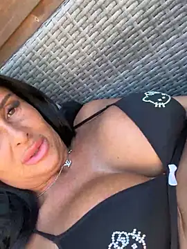 AriannaIsabellax online show from 22, 6, 2026