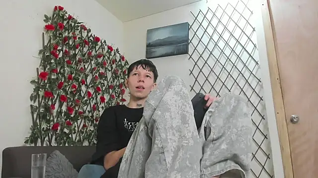 LiamBrown09 online show from 20, 6, 2026