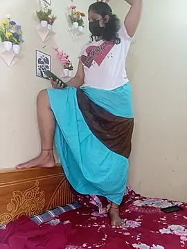 Rose-luckey online show from 2, 7, 2026