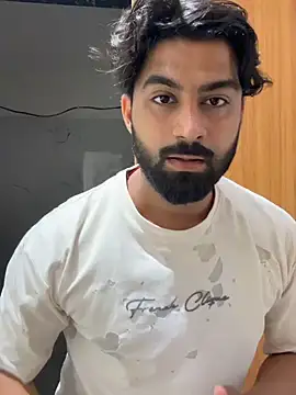 hottestboy03 online show from 19, 5, 2026