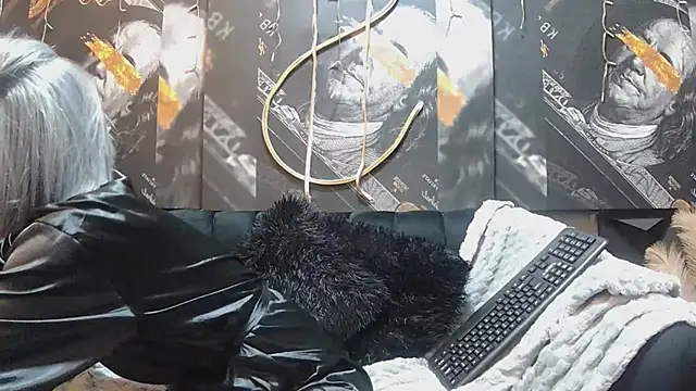 Lilmisbaddyxxx online show from 17, 6, 2026