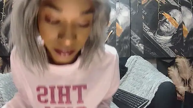 Lilmisbaddyxxx online show from 22, 6, 2026