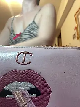 DahliaVonLure online show from 12, 6, 2026