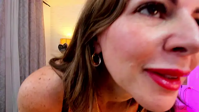 JenniferAuriston online show from 14, 6, 2026