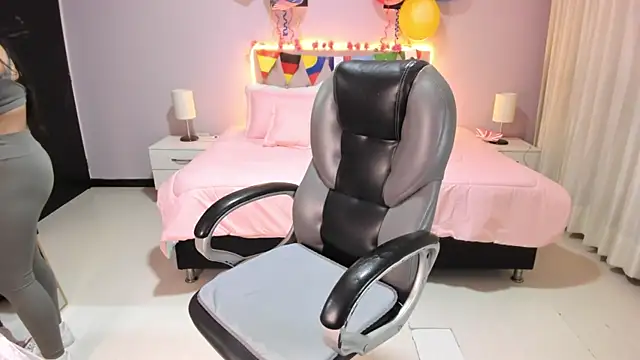 Miss Cataleya   online show from 19, 6, 2026