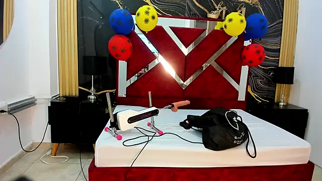VioletRose as online show from 19, 6, 2026