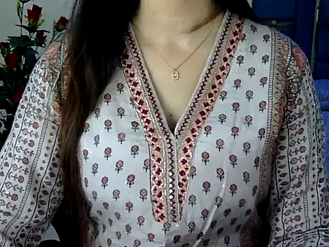 Rumi cute online show from 5, 6, 2026