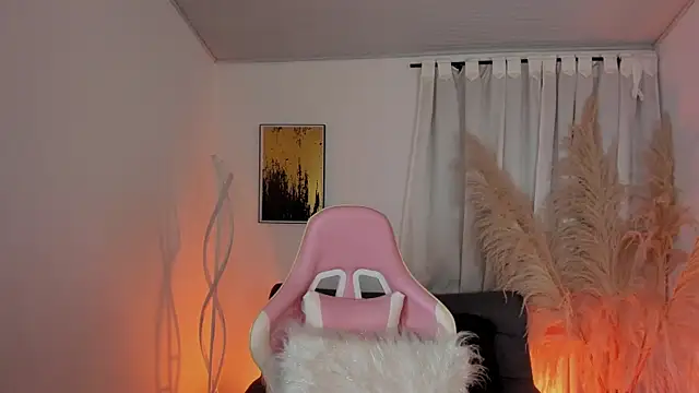 hannaferrati online show from 7, 7, 2026