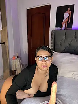 ema zoe online show from 14, 6, 2026