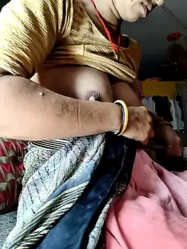 Snapshot of Sonam_pandeyji chatting on 13, 6, 2026 Sonam pandeyji online show from 13, 6, 2026