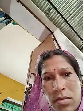 Snapshot of Sonam_pandeyji chatting on 17, 6, 2026 Sonam pandeyji online show from 17, 6, 2026