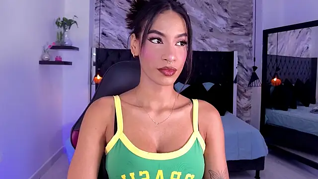 kitty collins  online show from 17, 6, 2026