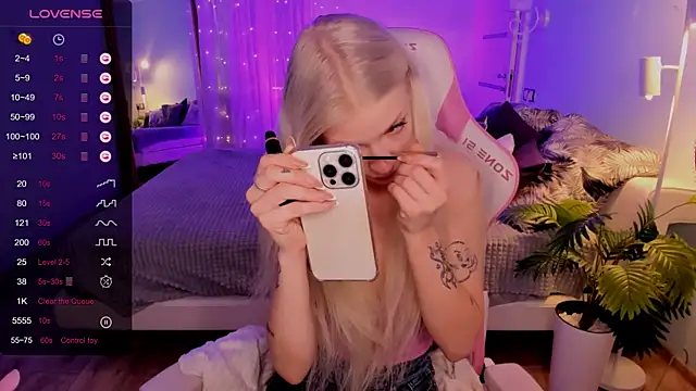 AnyaTaylor  online show from 12, 6, 2026