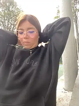Maddy Piink online show from 12, 3, 2026