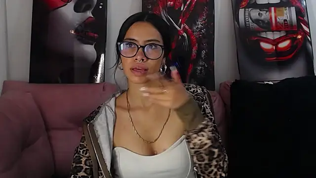 Miahotcs1 online show from 19, 5, 2026