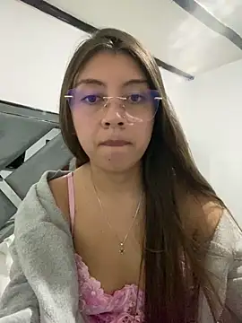 Sara-cooper2 online show from 10, 6, 2026