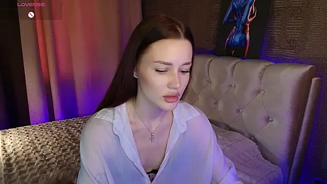 Aria Mila online show from 12, 6, 2026