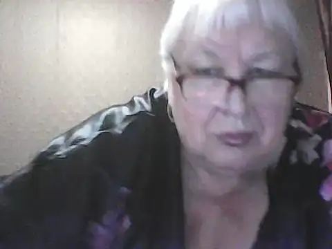 Snapshot of Alexia64231 chatting on 2, 6, 2026 Alexia64231 online show from 2, 6, 2026