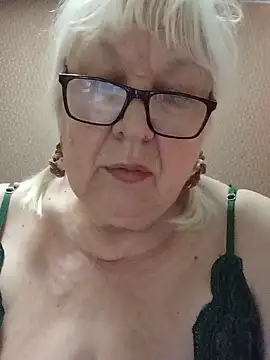 Snapshot of Alexia64231 chatting on 11, 6, 2026 Alexia64231 online show from 11, 6, 2026