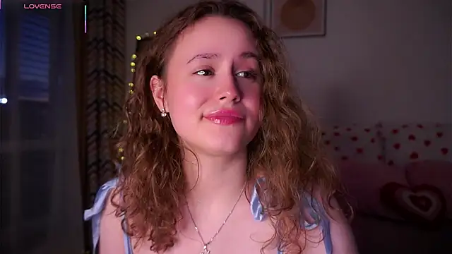 Snapshot of SusannaScholler chatting on 20, 6, 2026 SusannaScholler online show from 20, 6, 2026