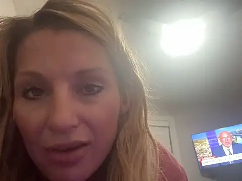 BaddieBossXX2 online show from 22, 6, 2026