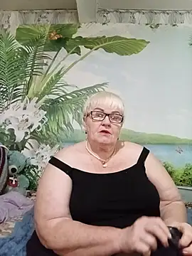 VioletSweet5566 online show from 17, 6, 2026